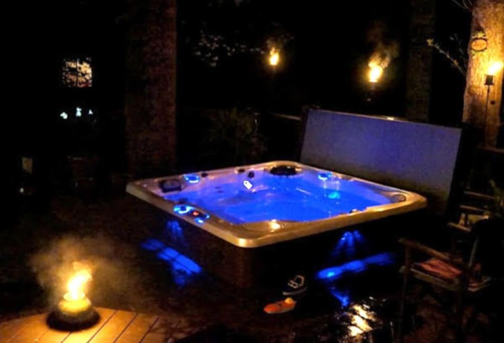 The Old Stables - Self Contained - Hot Tub And Pool